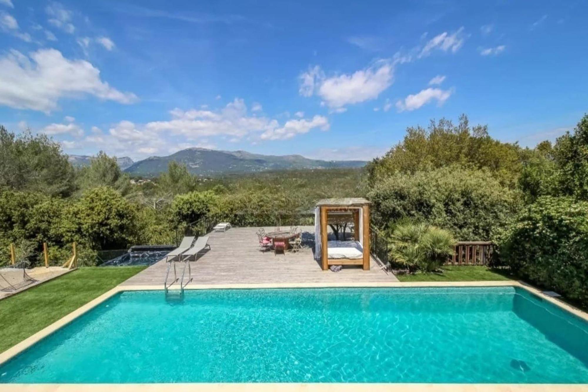 Villa Beautiful 5 Min From Valbonne With Garden Pool And Jacuzzi Villeneuve-Loubet